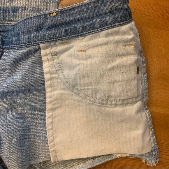 Abercrombie denim shorts - Picture 3 of 3